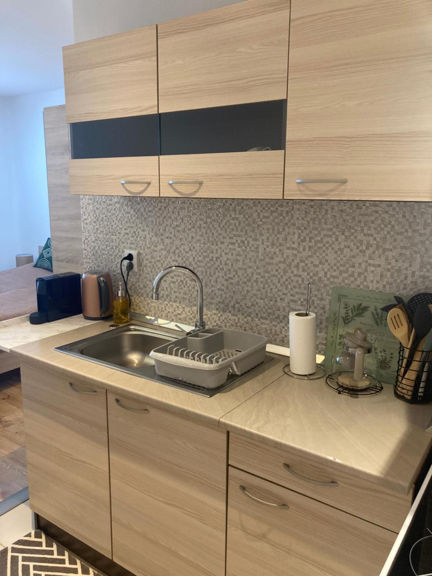 Apartman Nedaleko Centra Mesta Michalovce Exterior foto