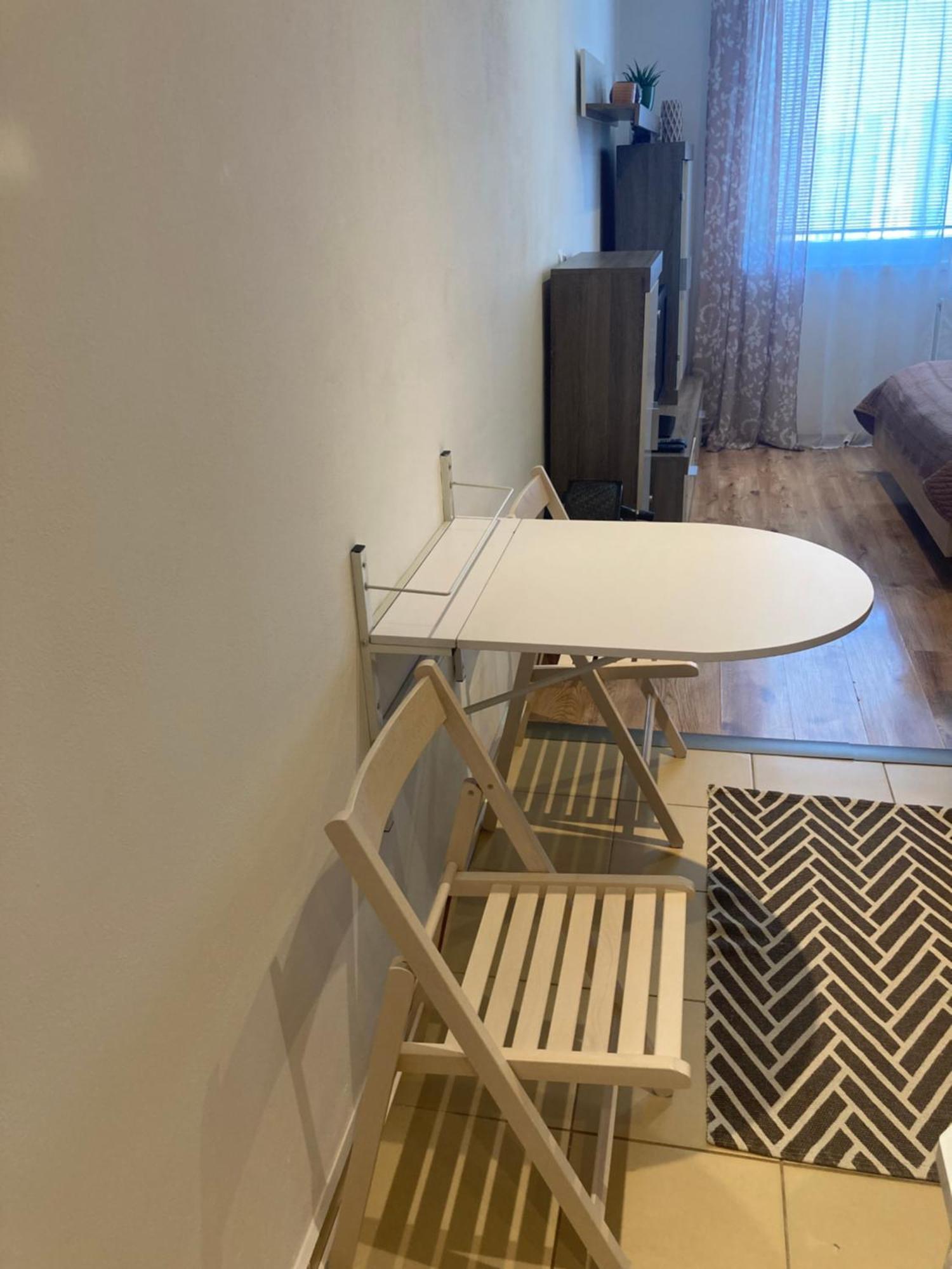 Apartman Nedaleko Centra Mesta Michalovce Exterior foto